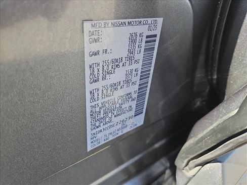 Used 2025 Nissan Pathfinder SL image 25