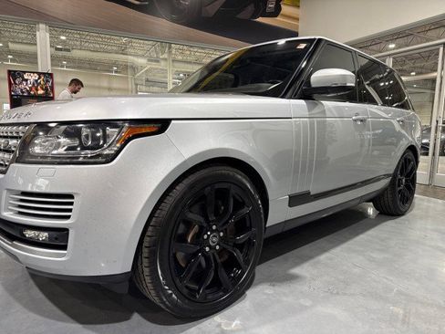 Used 2016 Land Rover Range Rover HSE image 20
