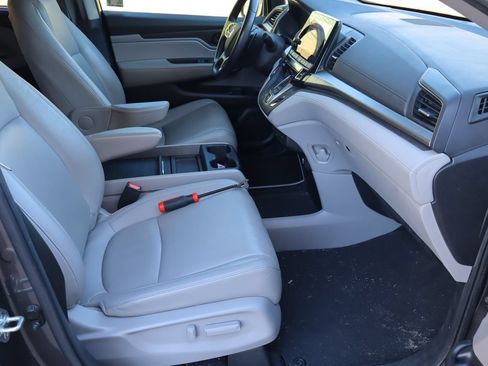 Used 2019 Honda Odyssey EX-L image 17