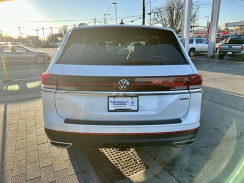 New 2026 Volkswagen Atlas SE image 6