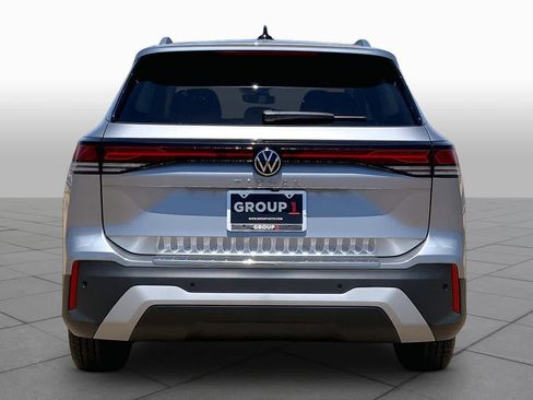 New 2026 Volkswagen Tiguan S FWD image 4