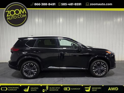 Used 2025 Nissan Rogue Platinum AWD/4WD image 1