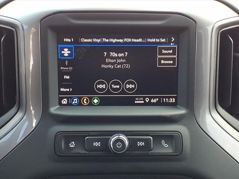 Used 2023 Chevrolet Silverado 1500 Custom image 24