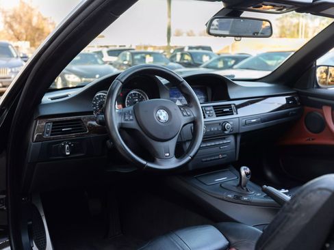 Used 2013 BMW M3 Convertible image 22