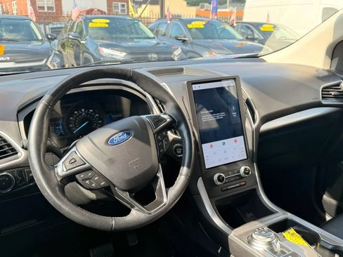 Used 2024 Ford Edge SEL AWD/4WD image 17