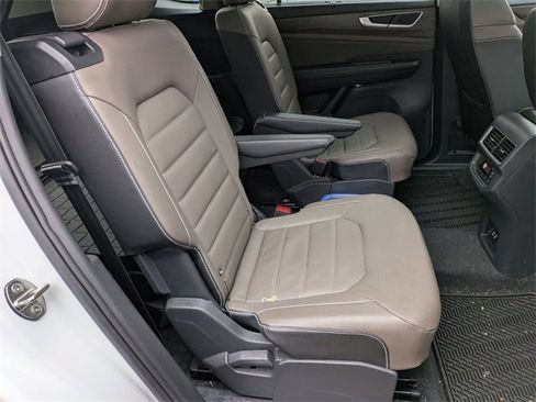 Used 2024 Volkswagen Atlas SEL image 26