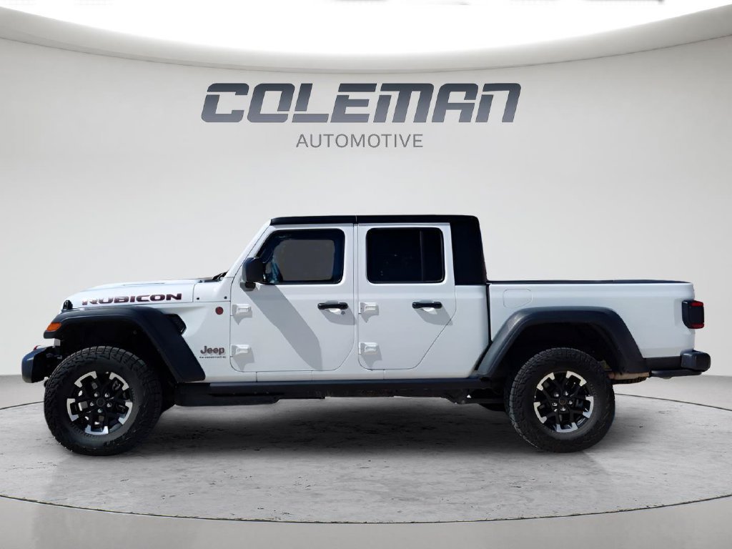 Used 2026 Jeep Gladiator Rubicon w/ Steel Power Dome Hood Package AWD/4WD image 2