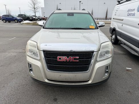 Used 2013 GMC Terrain SLT w/ LPO, Chrome Package image 2