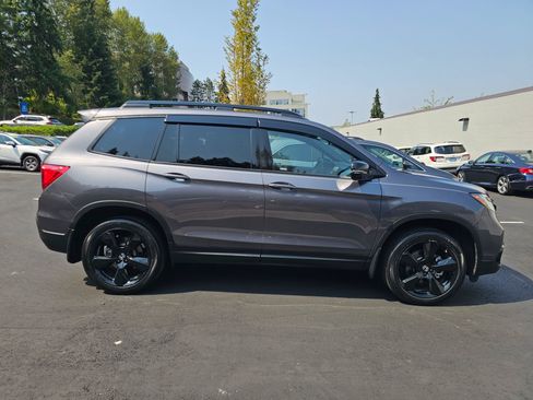Used 2021 Honda Passport Elite image 8