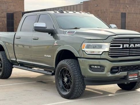 Used 2020 RAM 2500 Laramie image 5