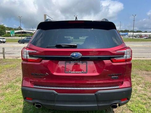 Used 2025 Subaru Ascent Bronze Edition w/ Onyx Package AWD/4WD image 5