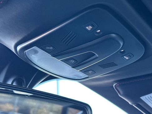 Used 2018 Ferrari 488 Spider image 19