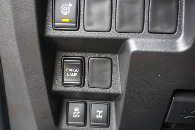 Used 2026 Nissan Frontier PRO-4X AWD/4WD image 24