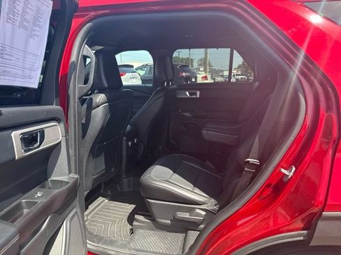 Used 2020 Ford Explorer Limited w/ Class III Trailer Tow Package AWD/4WD image 10