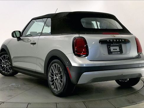 New 2026 MINI Cooper S image 2