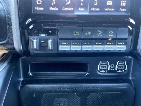 Used 2023 RAM 2500 Laramie AWD/4WD image 27