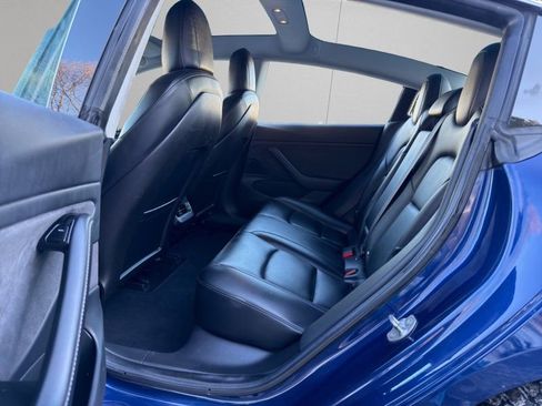 Used 2018 Tesla Model 3 Long Range image 10