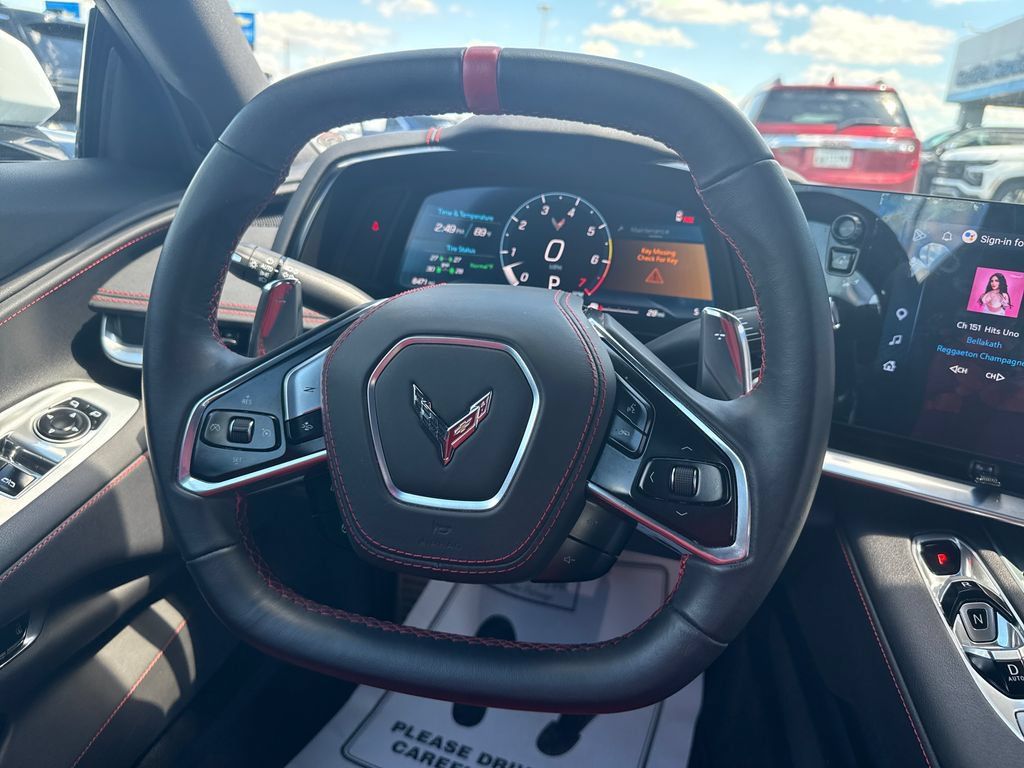 Used 2025 Chevrolet Corvette Stingray Coupe w/ 1LT RWD image 16