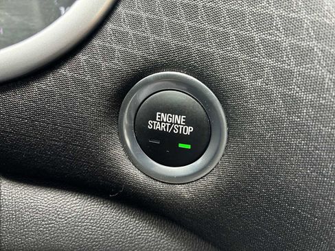 Used 2024 Chevrolet Malibu LT image 5