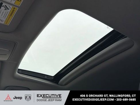 Used 2020 Acura MDX SH-AWD image 9