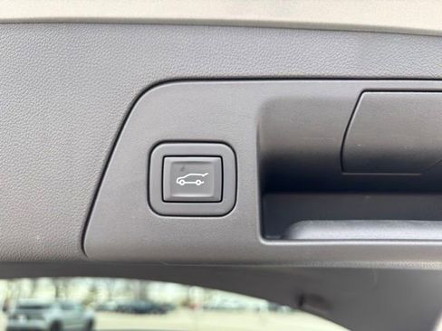 Certified 2023 Buick Envision Avenir image 25