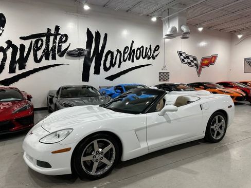 Used 2006 Chevrolet Corvette Convertible w/ Preferred Equipment Group image 26