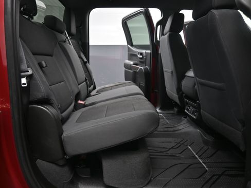 Used 2019 Chevrolet Silverado 1500 RST image 27