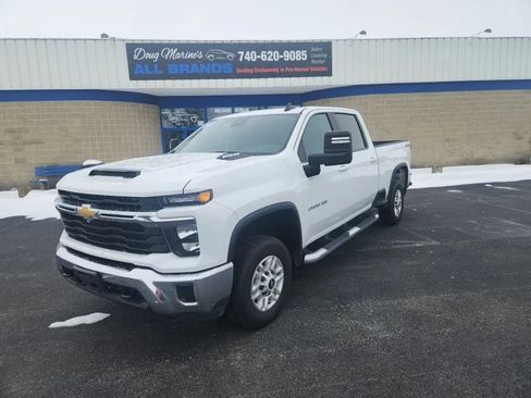 Used 2024 Chevrolet Silverado 2500 LT AWD/4WD image 1