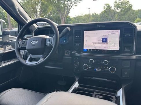 New 2025 Ford F350 Lariat w/ Lariat Ultimate Package image 9