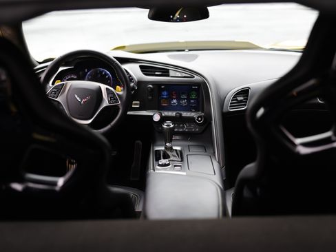 Used 2019 Chevrolet Corvette Z06 image 38