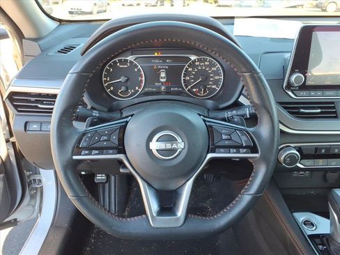 Used 2024 Nissan Altima 2.5 SR image 20