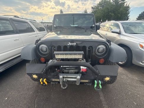 Used 2010 Jeep Wrangler Unlimited Sport AWD/4WD image 2