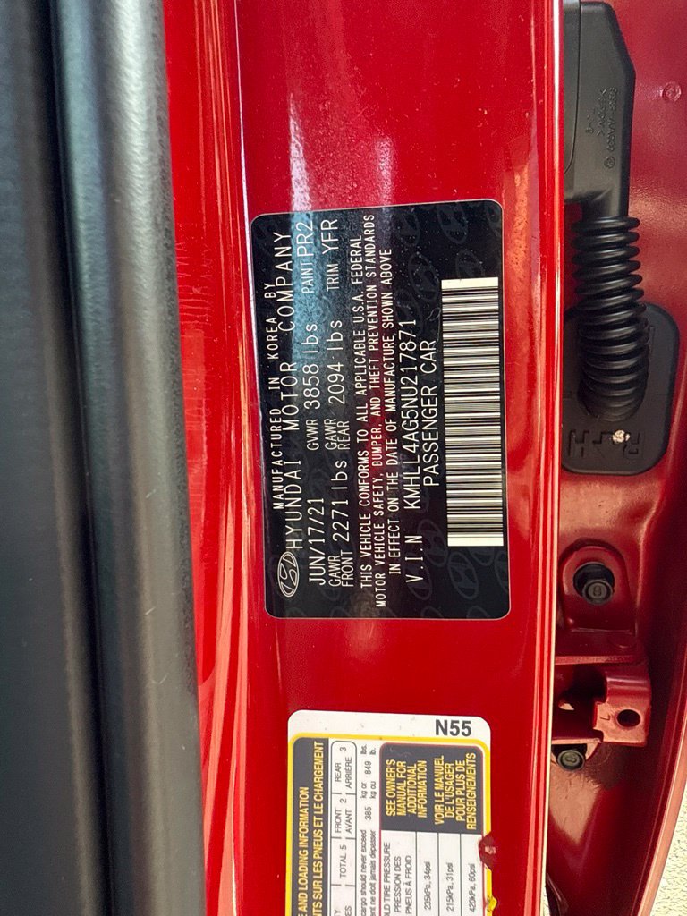 Used 2022 Hyundai Elantra SE FWD image 17