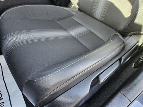 Used 2025 Honda Civic Sport image 8