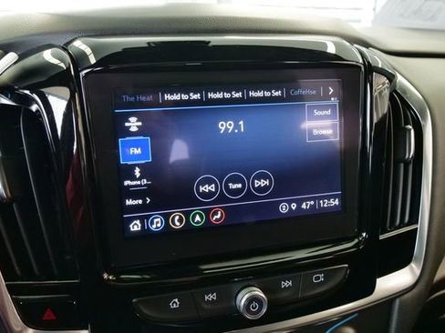 Used 2024 Chevrolet Traverse RS w/ LPO, Floor Liner Package image 23