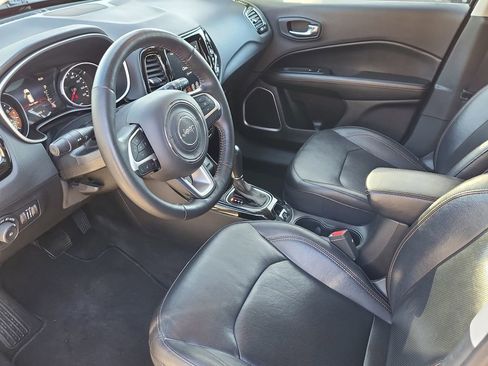 Used 2019 Jeep Compass Limited image 15