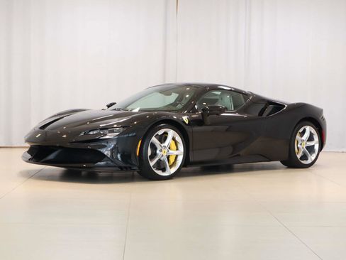Certified 2025 Ferrari SF90 Spider image 42