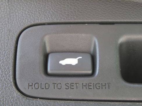 Used 2020 Honda CR-V EX-L image 11
