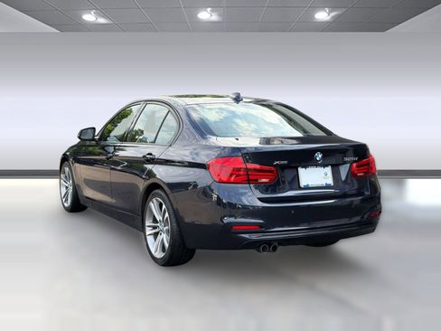 Used 2016 BMW 328i xDrive Sedan AWD/4WD image 3