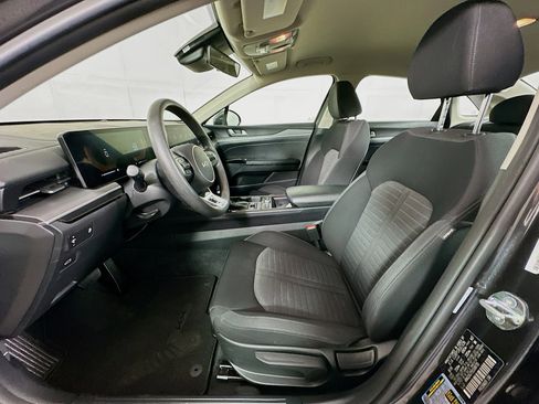 Used 2025 Kia K5 LXS image 13