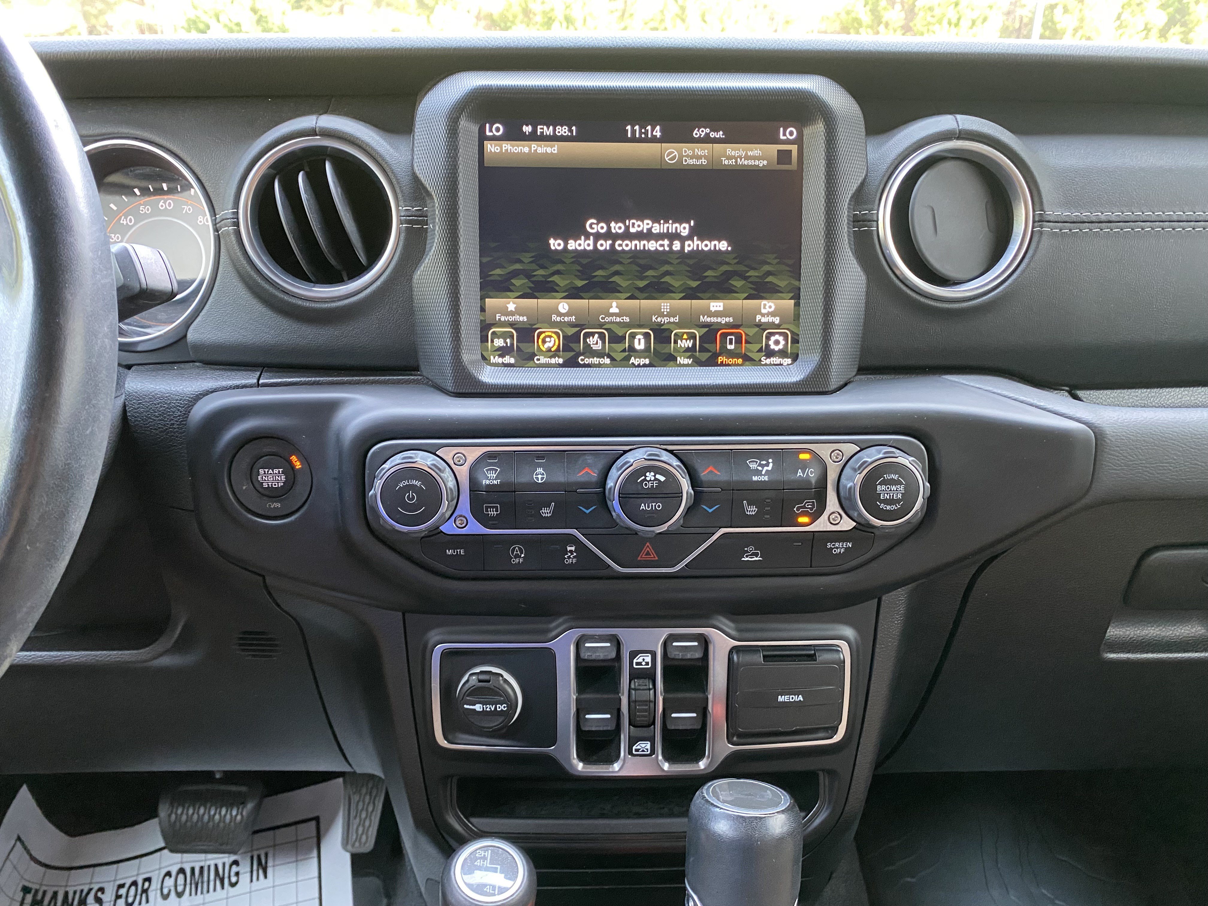 Used 2021 Jeep Wrangler Unlimited Sahara AWD/4WD image 24