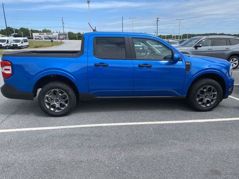 Used 2022 Ford Maverick XLT w/ Equipment Group 300A Standard AWD/4WD image 8