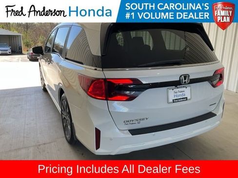 New 2026 Honda Odyssey Touring image 24