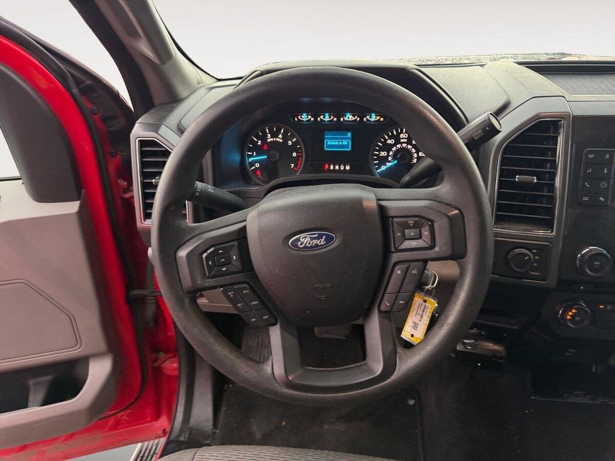 Used 2018 Ford F150 XLT AWD/4WD image 12