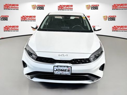 Certified 2024 Kia Forte LXS w/ LXS Technology Package FWD image 11