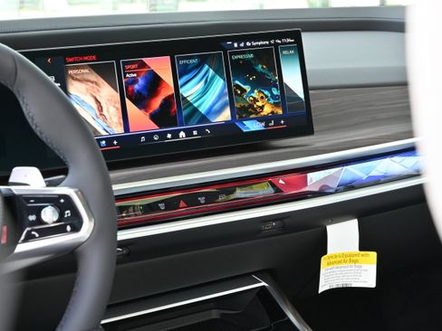 New 2026 BMW 760i xDrive AWD/4WD image 21