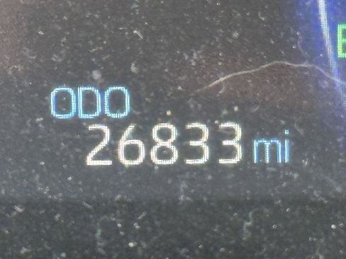 Used 2024 Toyota RAV4 XLE w/ Convenience Package image 13