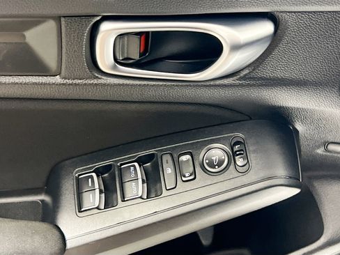 Used 2022 Honda Civic Sport image 16