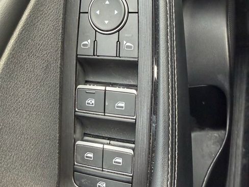 Certified 2025 Nissan Rogue SL AWD/4WD image 20