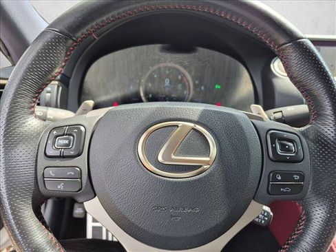 Used 2016 Lexus RC 200t RWD image 13